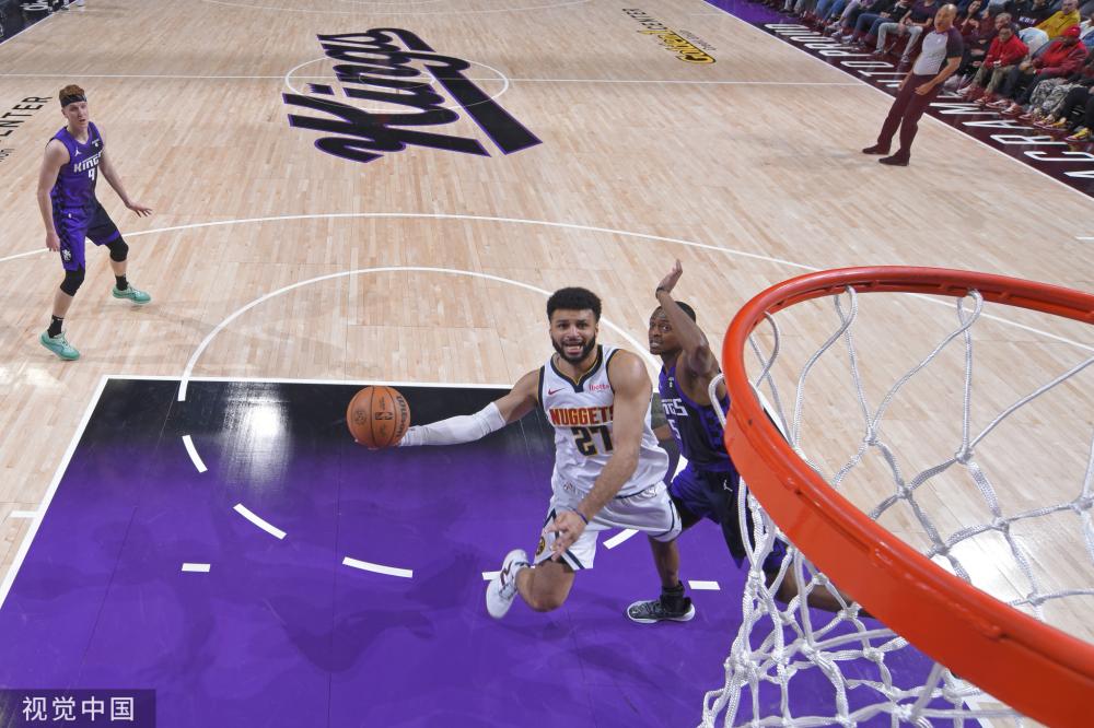 在美国进行 在美国进行